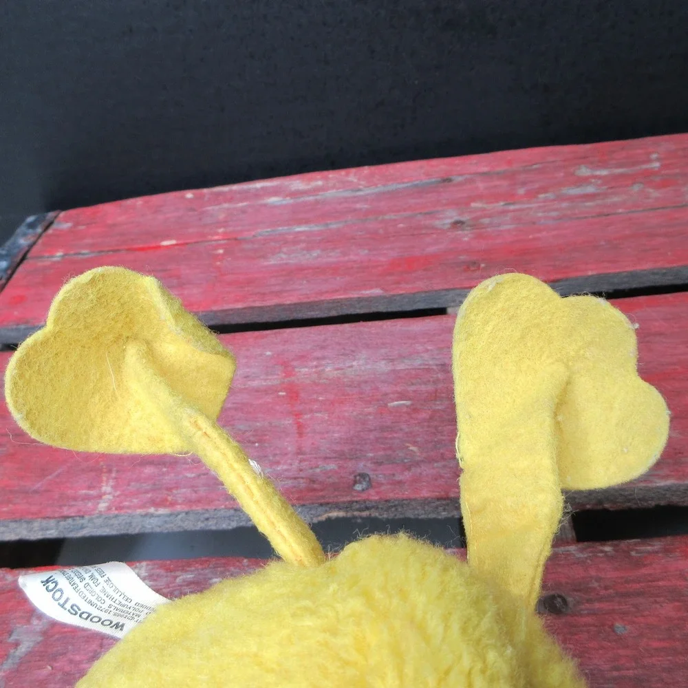 Vintage Peanuts Woodstock Plush Stuffed Animal Yellow Bird United Feature